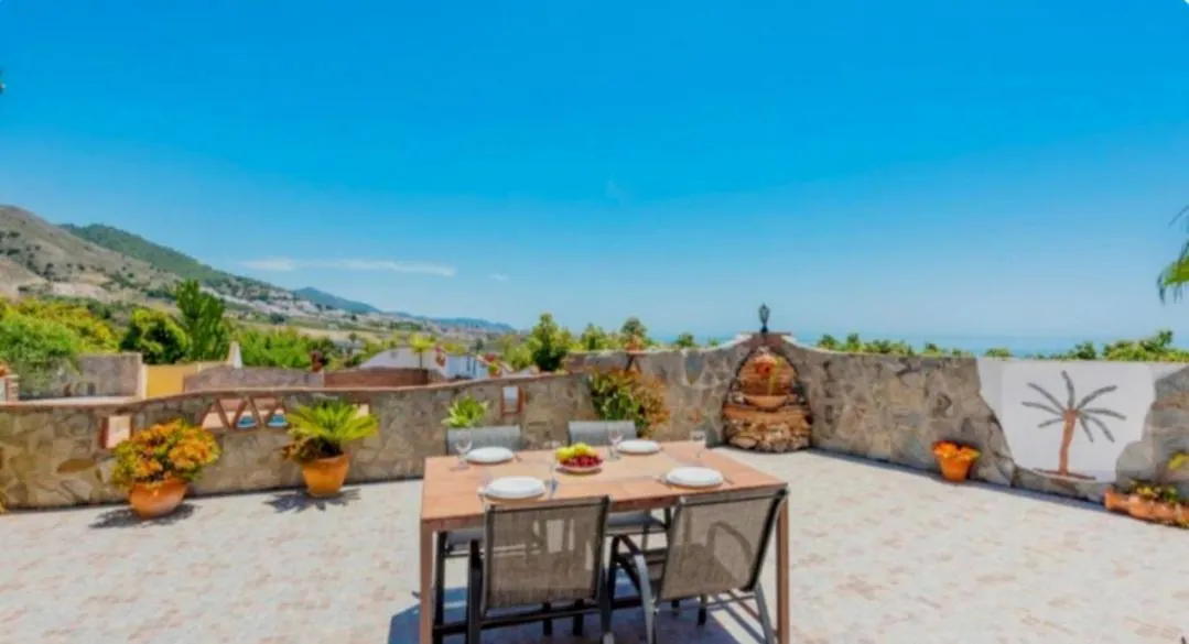 Villa Aranzazu With Private Pool Нерха 0*,  Испания